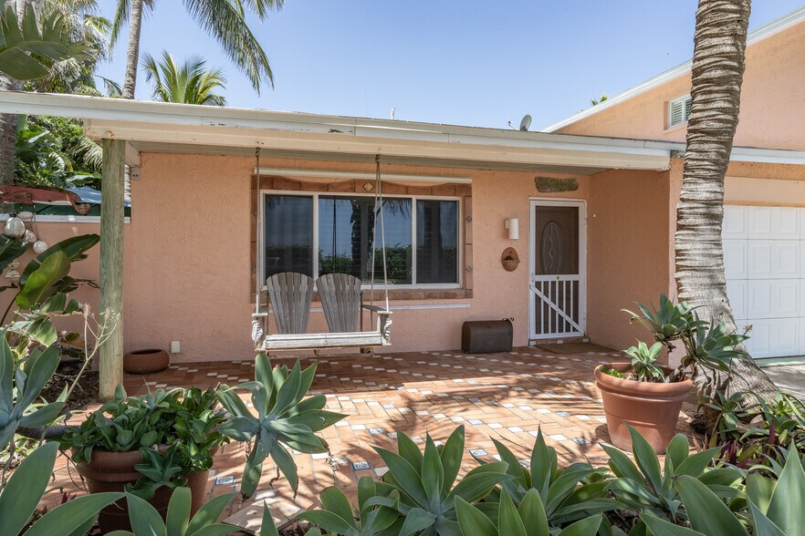 More Photos Of 312 Wavecrest Ave, Indialantic Multifamily For Sale