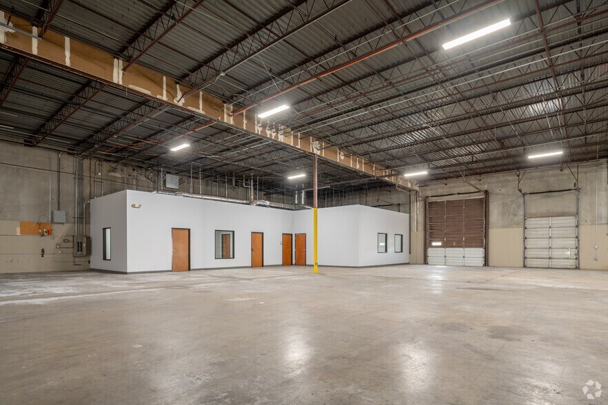 More Photos Of 3206 Industrial Ter, Austin Unknown For Lease