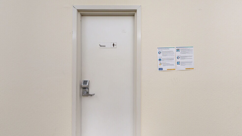 More Photos Of 2530 San Pablo Ave, Berkeley Office For Lease