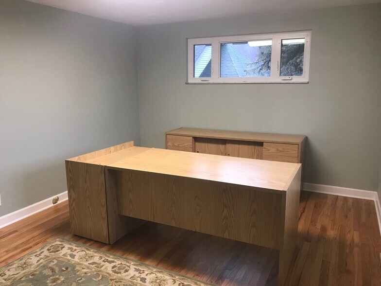 More Photos Of 3122 Carson Ave, Murrysville Office For Lease