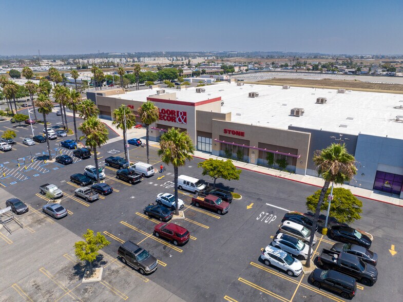 More Photos Of 500-506 Carson Town Ctr N, Carson General Retail For Sale