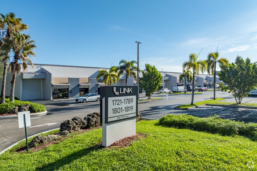 More Photos Of 1801-1839 NW 79th Ave, Doral Warehouse For Lease