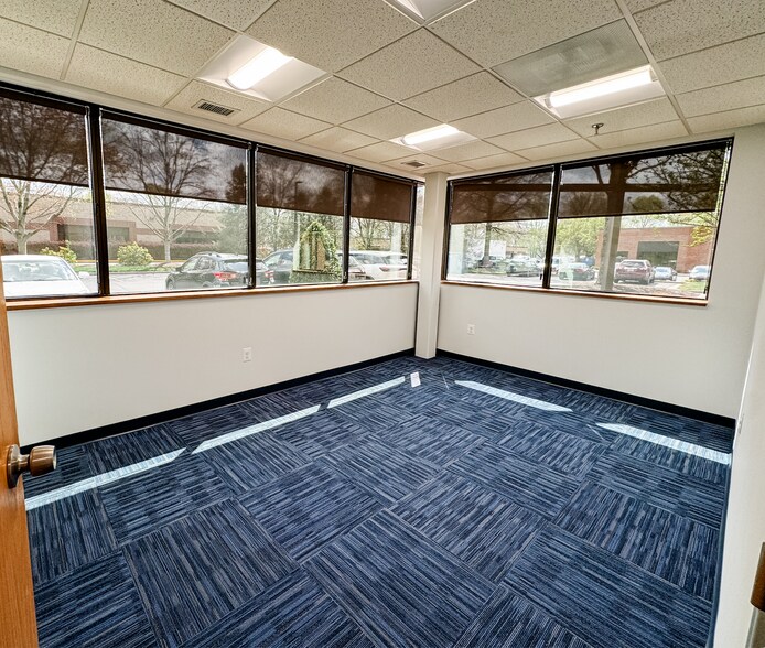 More Photos Of 2127 Espey Ct, Crofton Medical For Lease