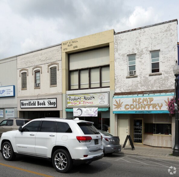 More Photos Of 473 Dundas St, Woodstock Storefront For Lease