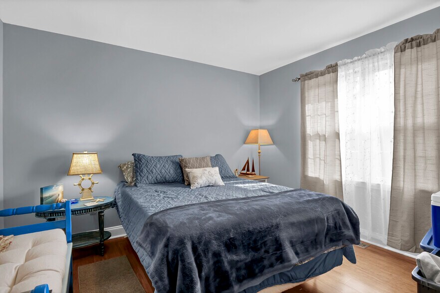 More Photos Of 21801 US Highway 17, Hampstead Land For Sale