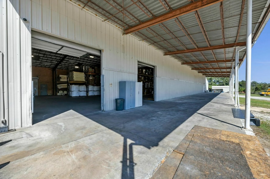 More Photos Of 1305 Dunbar Rd, Cayce Service For Lease