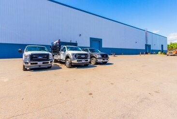 More Photos Of 1 Westinghouse Plz, Hyde Park Warehouse For Lease