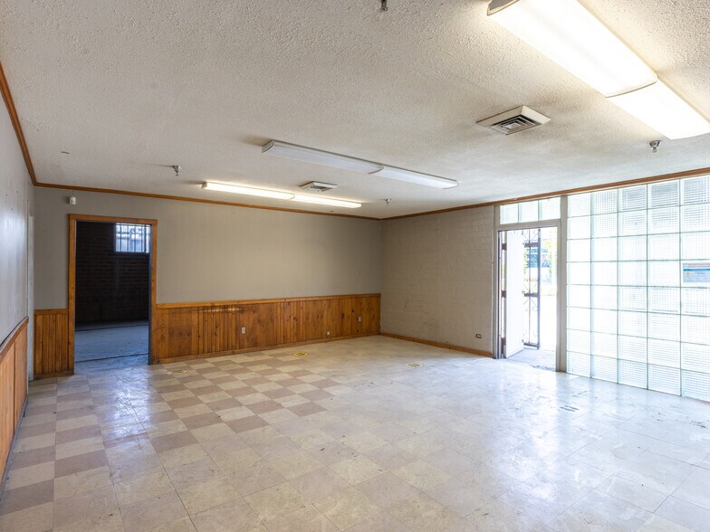 More Photos Of 1155 N McKinley Ave, Compton Warehouse For Sale