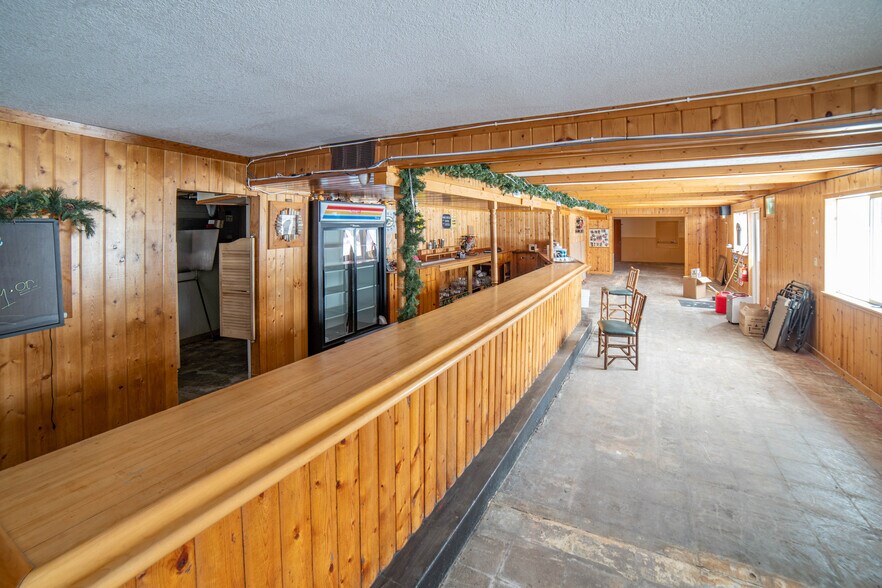 More Photos Of 16082 S Antler Inn Rd, Wascott Restaurant For Sale