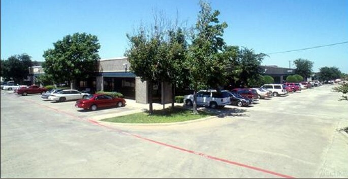 More Photos Of 1352-1366 Exchange Dr, Richardson Unknown For Lease