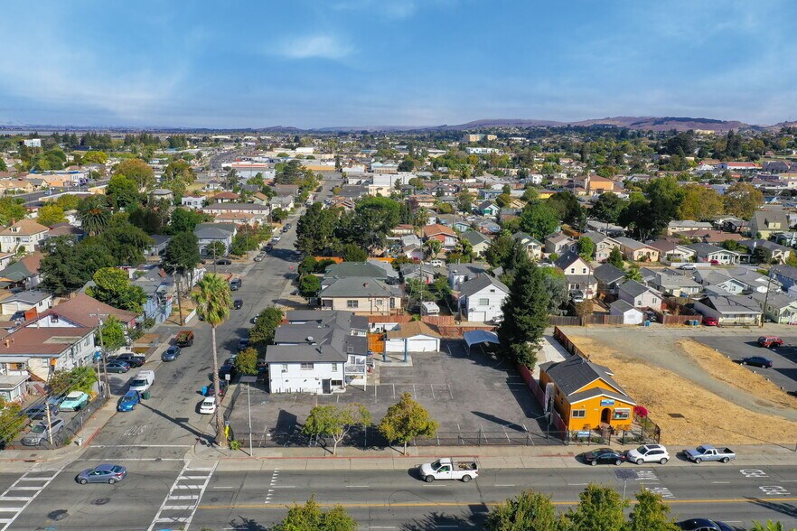 More Photos Of 1706-1708 Sutter St, Vallejo Apartments For Sale