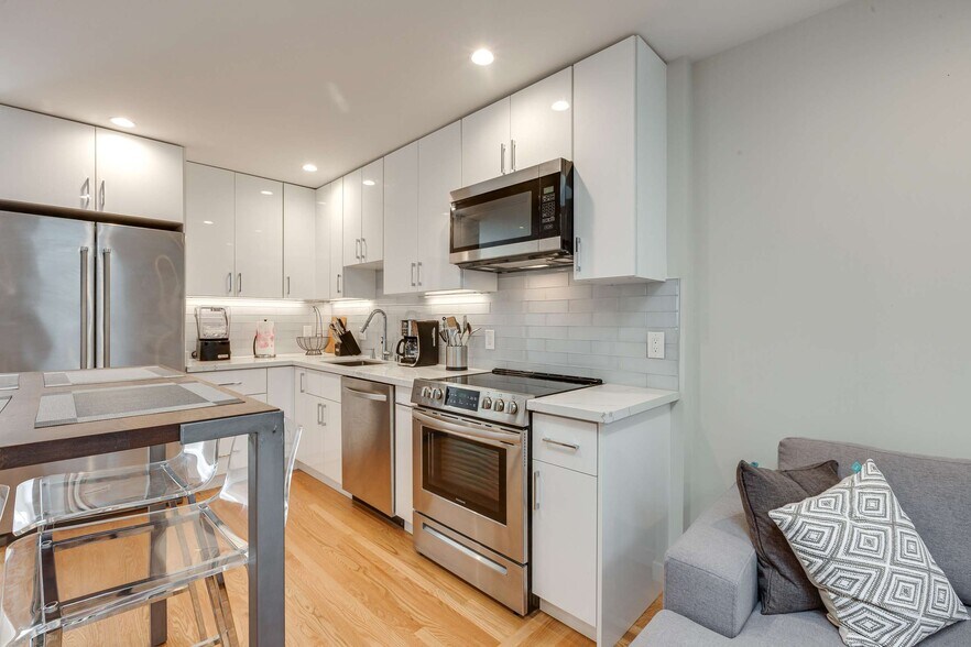 More Photos Of 1454 S Van Ness Ave, San Francisco Apartments For Sale