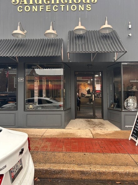 More Photos Of 19 W Bel Air Ave, Aberdeen Storefront For Lease