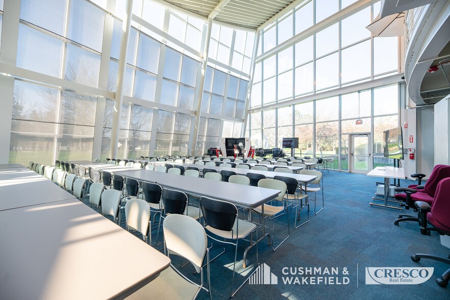 More Photos Of 22800 Cedar Point Rd, Cleveland Research And Development For Lease