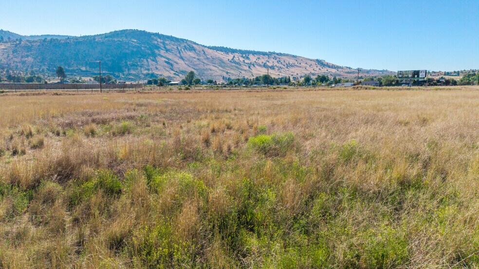 More Photos Of N Hwy 97, Klamath Falls Land For Sale