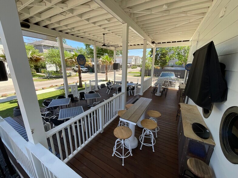 More Photos Of 963 Judiway St, Houston General Retail For Sale