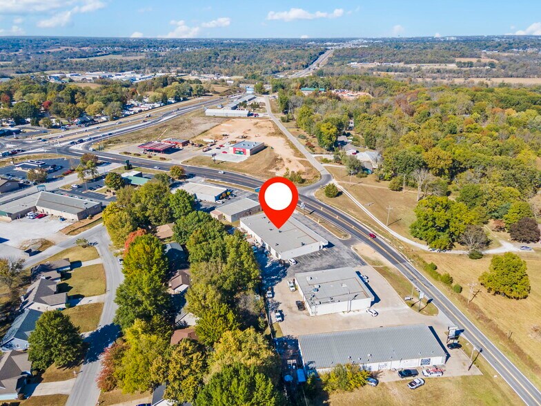 More Photos Of 1875 N State Highway CC, Nixa General Retail For Lease