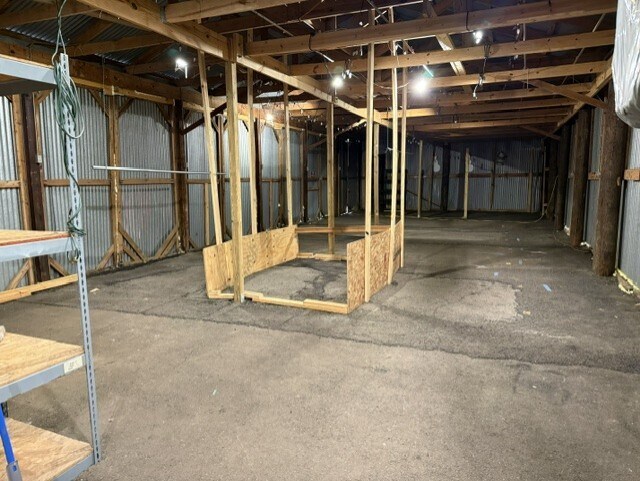 More Photos Of 9311 Hammerly Blvd, Houston Industrial For Sale