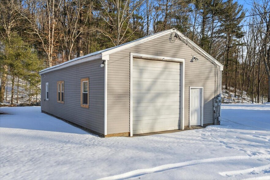 More Photos Of 1728 Stafford Rd, Storrs Mansfield Auto Repair For Sale