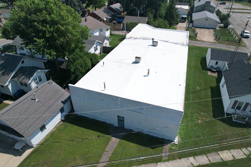 More Photos Of 513 Fremont Rd, Port Clinton Warehouse For Sale