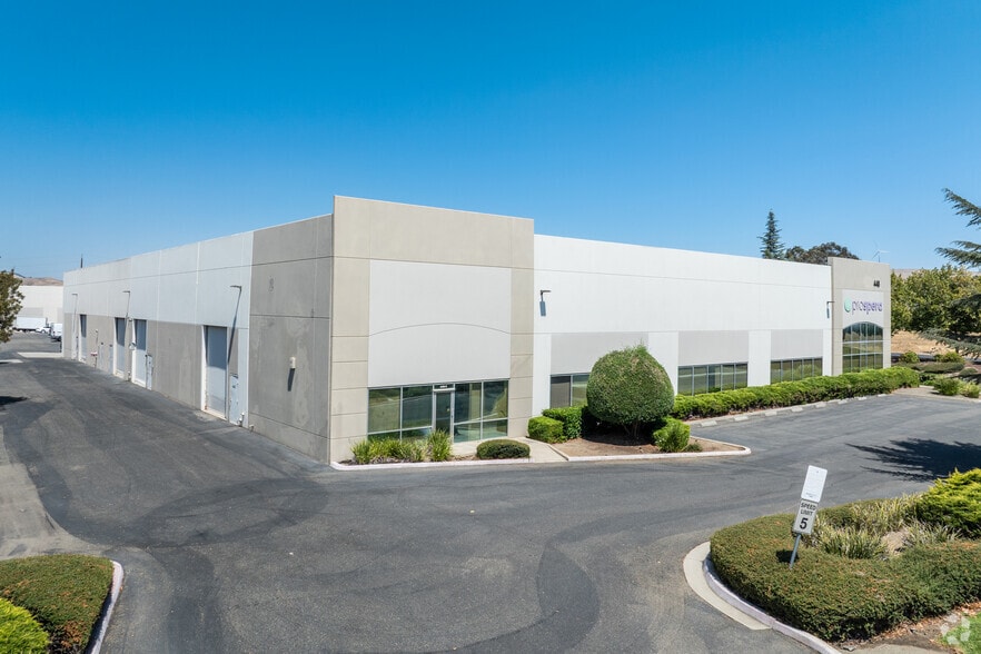 Primary Photo Of 444-490 Commerce Way, Livermore Warehouse For Sale