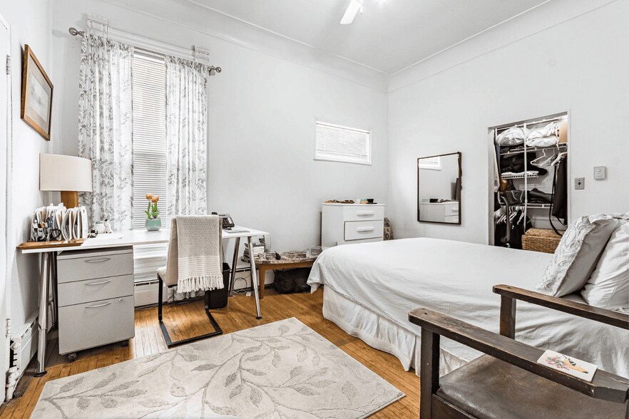 More Photos Of 530 Bathurst St, Toronto Land For Sale