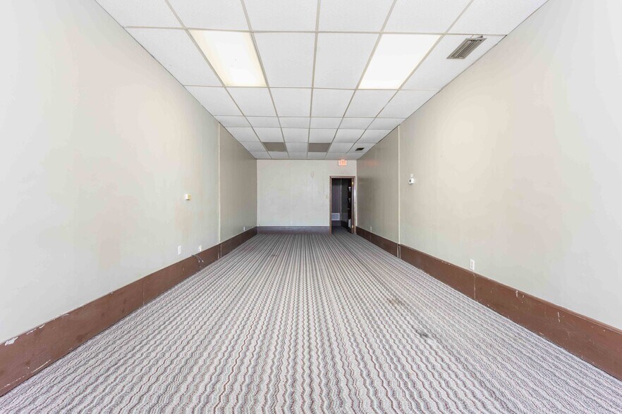 More Photos Of , Live Oak Unknown For Sale