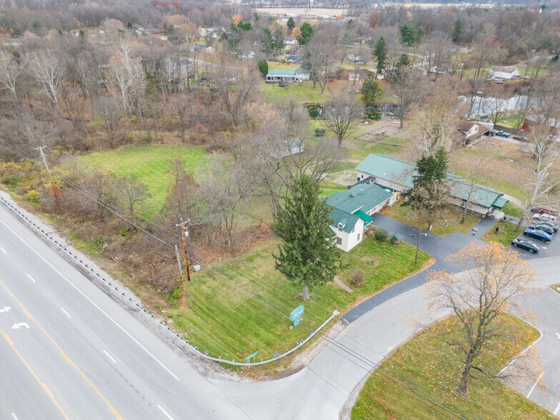 More Photos Of 14277 National Rd Sw, Etna Veterinarian Kennel For Sale