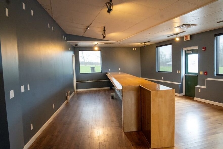 More Photos Of 7056 Standpipe Rd, Perry General Retail For Sale
