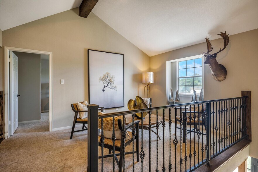 More Photos Of 6 US Highway 87, Comfort Office For Sale