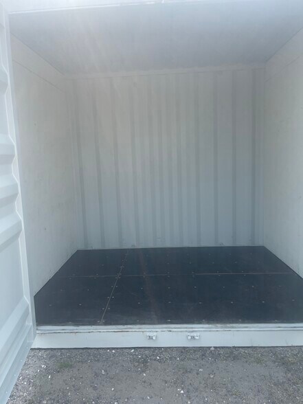 More Photos Of 482 SE 1st Ave, Ontario Self Storage For Sale