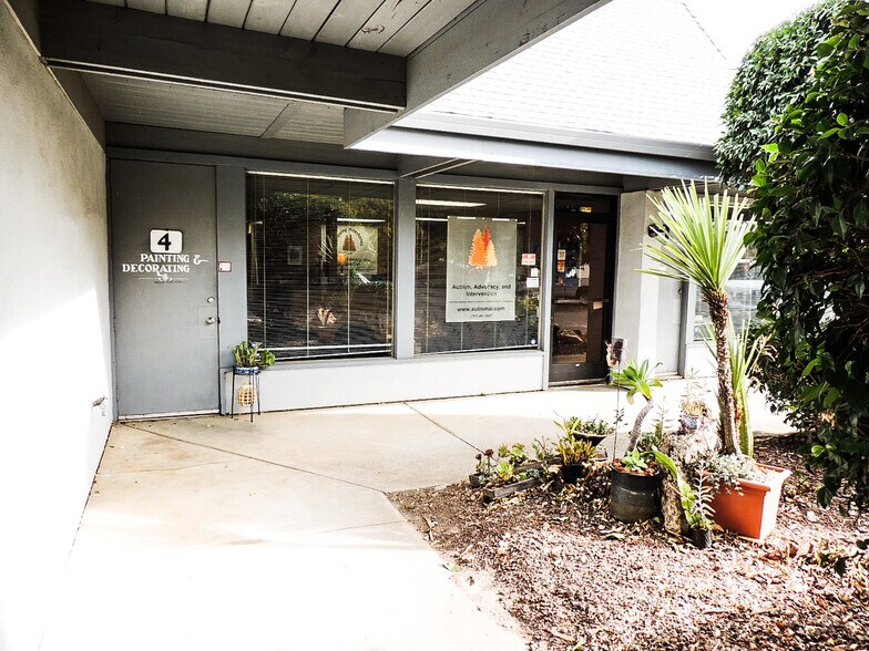 More Photos Of 4456 Manzanita Ave, Clearlake Storefront Retail Office For Sale
