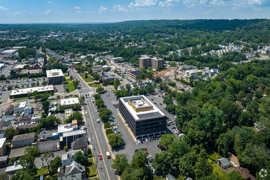 More Photos Of 80 Main St, West Orange Office For Lease