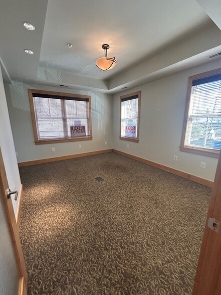 More Photos Of 7520 Main St, Sykesville Office For Lease