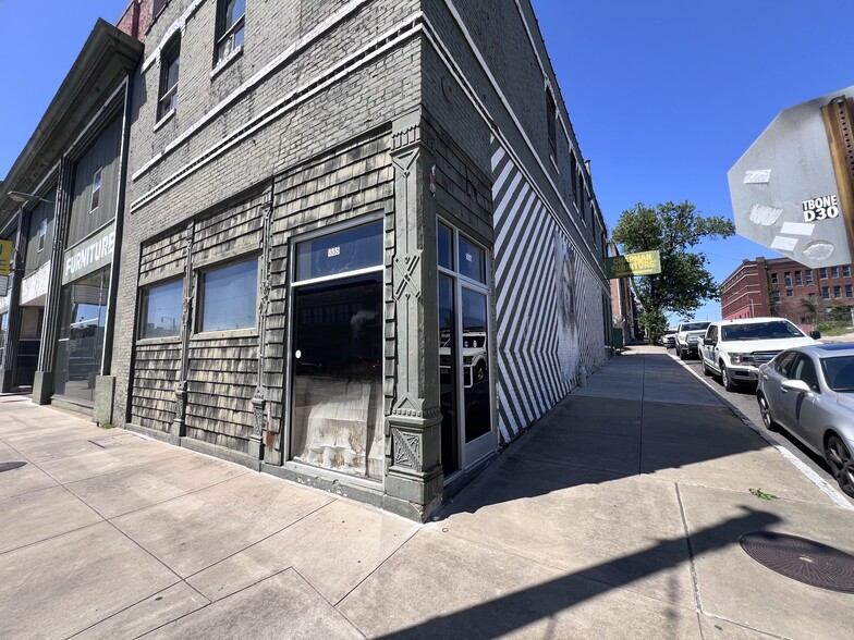 More Photos Of 335-341 S Main St, Memphis Storefront Retail Office For Sale