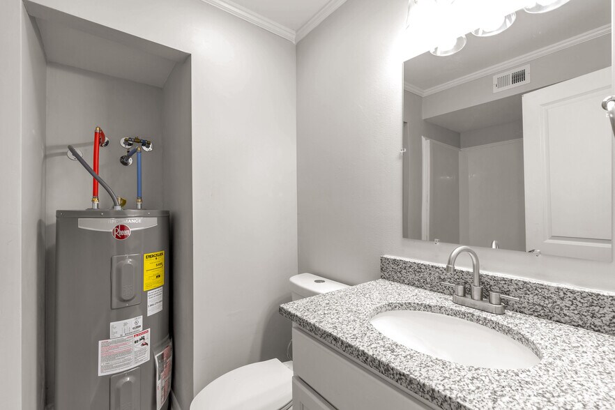 More Photos Of 319 Osceola St, Gastonia Apartments For Sale