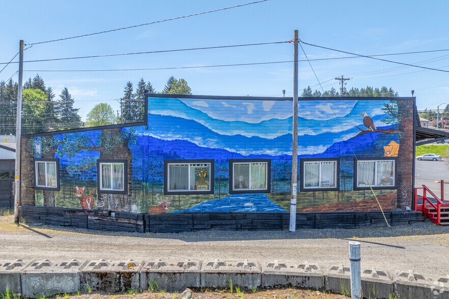 More Photos Of 97 SE Conyers St, Clatskanie General Retail For Sale