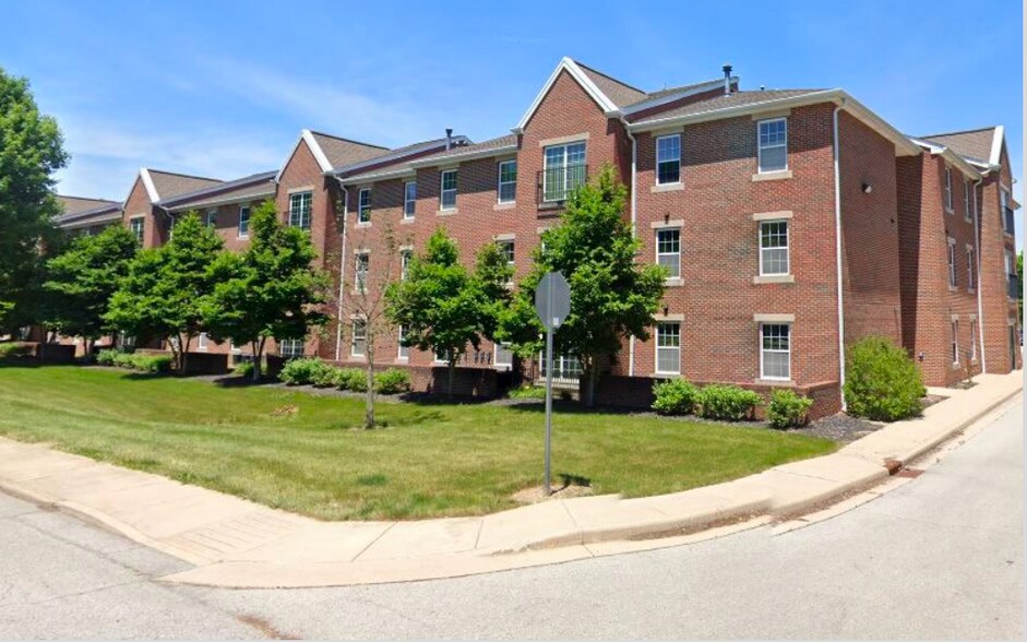 Primary Photo Of 1828 5th St, Anderson Dormitory For Sale