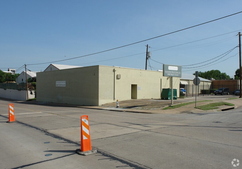 Primary Photo Of 6300 Maple Ave, Dallas Warehouse For Lease