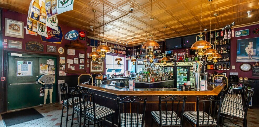 More Photos Of 2020-2026 Smith St, North Providence Storefront For Sale