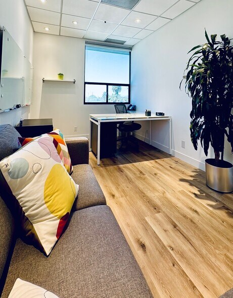 More Photos Of 13101 W Washington Blvd, Culver City Loft Creative Space For Lease