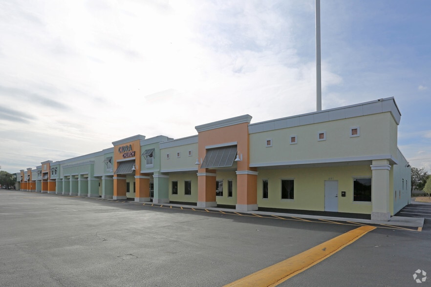 More Photos Of 839 S Congress Ave, Palm Springs Freestanding For Sale