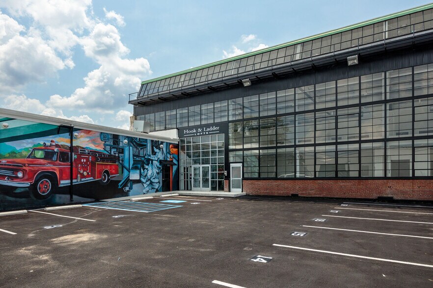 More Photos Of 1716 Summit Ave, Richmond Apartments For Sale