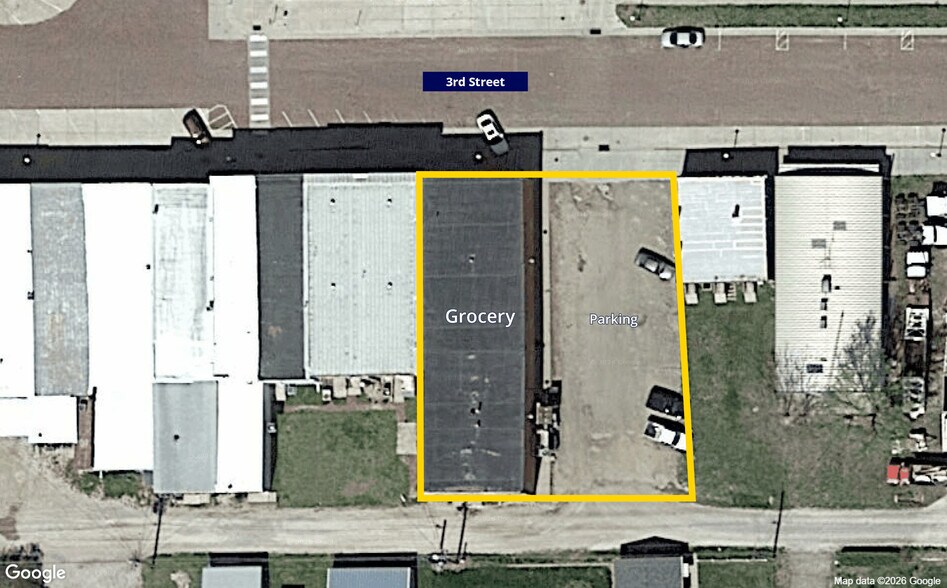 More Photos Of 734 3rd St, Humboldt Convenience Store For Sale