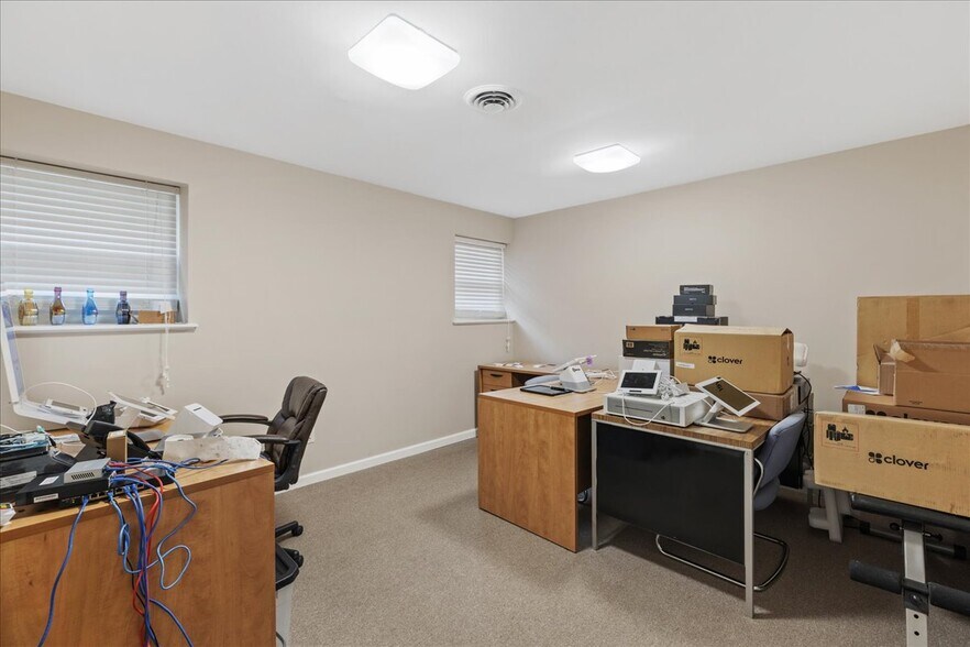 More Photos Of 411 N High St, Millville Medical For Sale