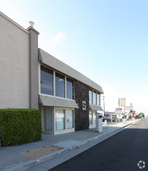 More Photos Of 416-442 Rosemead Blvd, Pasadena Storefront Retail Office For Lease