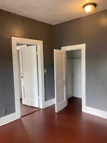 More Photos Of 201 E Washington Ave, Harlingen Apartments For Sale