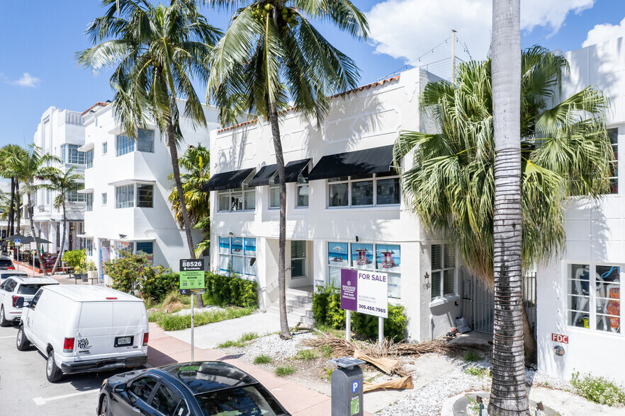 Primary Photo Of 826 Collins Ave, Miami Beach Storefront Retail Residential For Lease