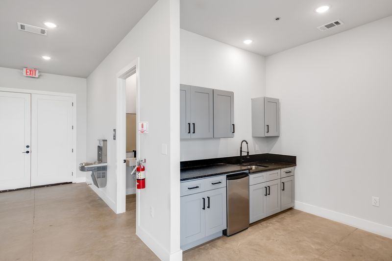 More Photos Of 6723 W Interstate 30, Royse City Unknown For Lease
