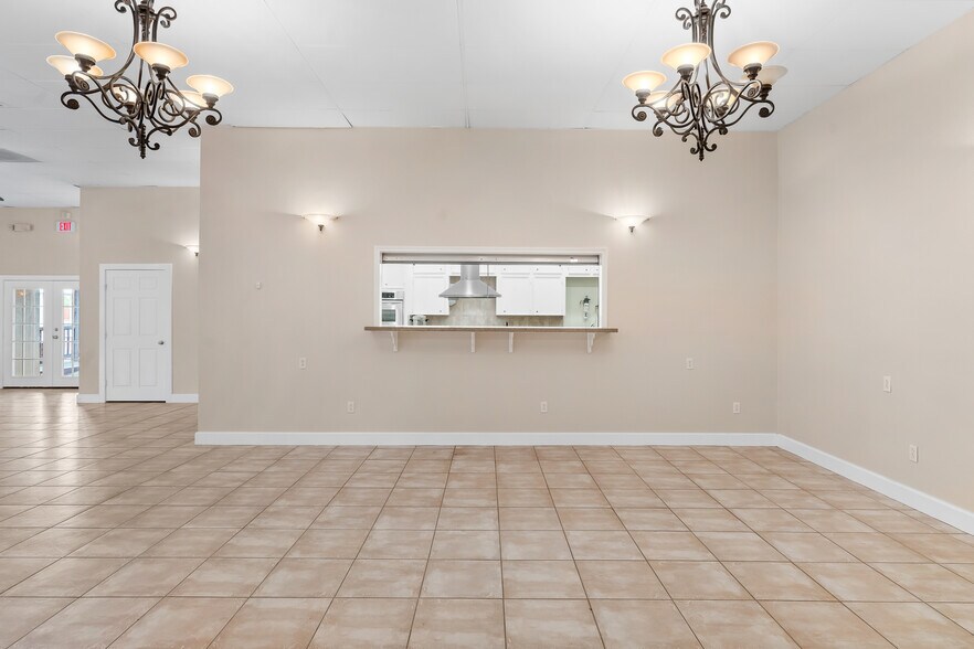 More Photos Of 2692 Highway 105 W, Navasota Specialty For Sale